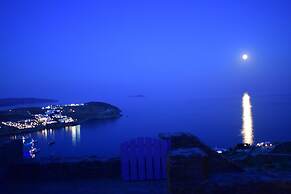 Andromeda Mykonos Villas & Suites