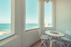 Seafront Apartment in Sliema wt Breathtaking Views