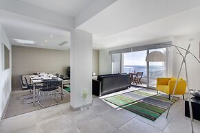 Marvellous Seafront Apartment in the Best Location