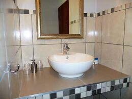 Inn2Wilderness Guesthouse