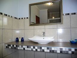 Inn2Wilderness Guesthouse