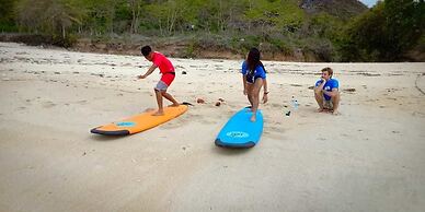 Ekas Surf Resort