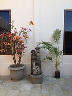 Ekas Surf Resort