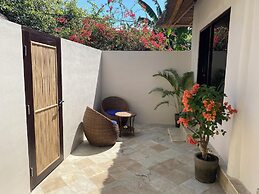 Ekas Surf Resort