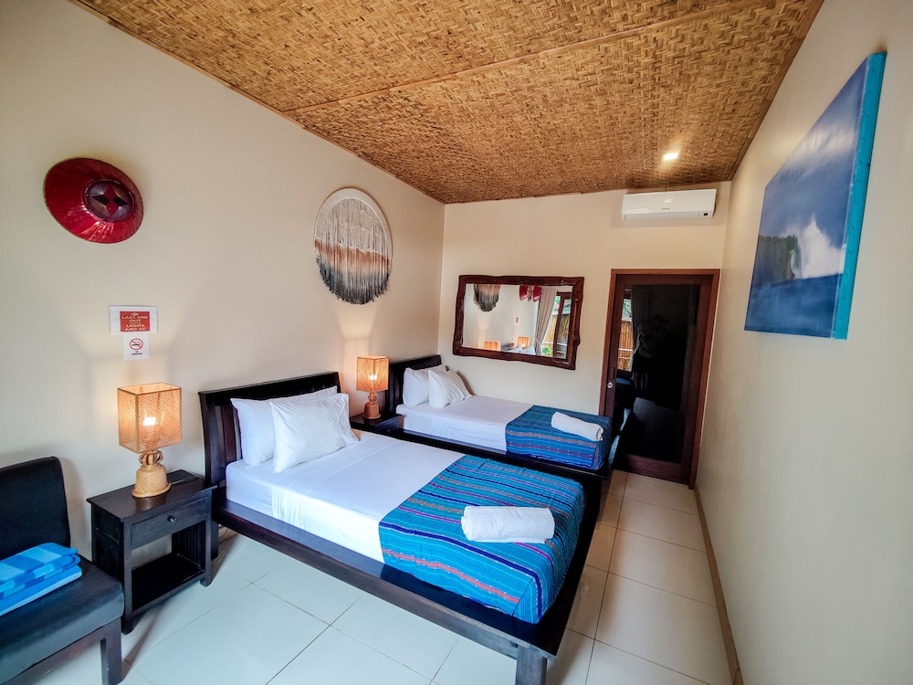 Ekas Surf Resort