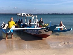 Ekas Surf Resort
