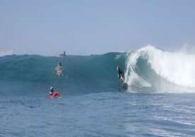 Ekas Surf Resort
