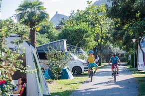 Camping Zoo