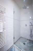 Saint Pauls Suite 1