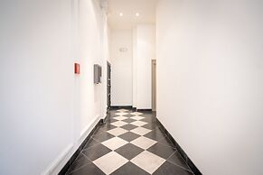 Saint Pauls Suite 1