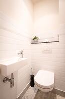 Saint Pauls Suite 1