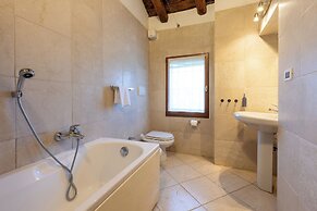 Borgo Malvasia- Ca' Palazzo
