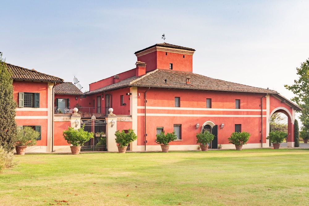Borgo Malvasia- Ca' Palazzo