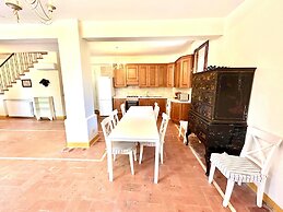 Borgo Malvasia- Ca' Palazzo