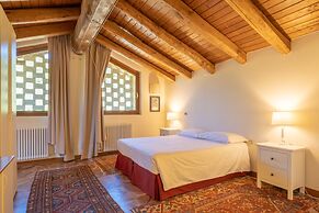 Borgo Malvasia- La Quercia