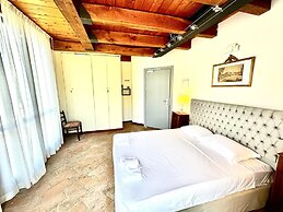 Borgo Malvasia- La Quercia