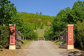 Borgo Malvasia- La Quercia