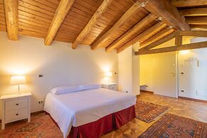 Borgo Malvasia- La Quercia