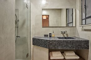 Kolonaki square Apartment