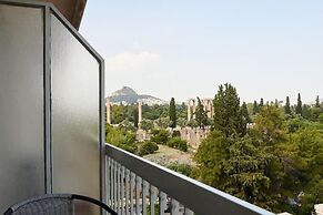 Parthenon Apartment