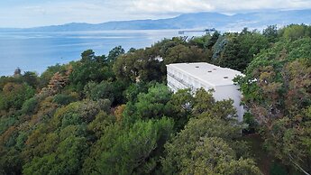 Boarding House Lucija