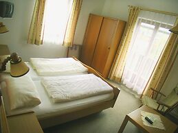 Pension Unterstein