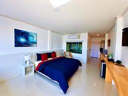 Koh Larn Riviera