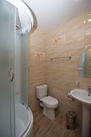 Anatol Hotel