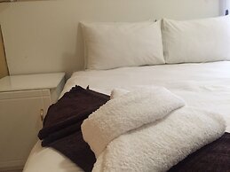 Rosey Rest Inn