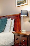 Weavers Guest House