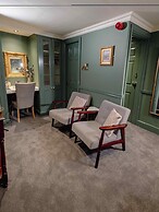 Weavers Guest House