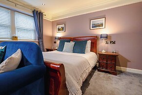 Weavers Guest House