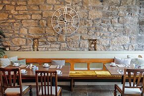 Weavers Guest House