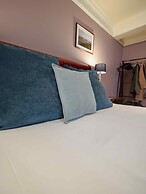 Weavers Guest House