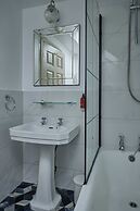 Weavers Guest House