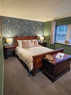 Weavers Guest House