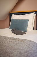 Weavers Guest House
