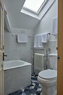Weavers Guest House