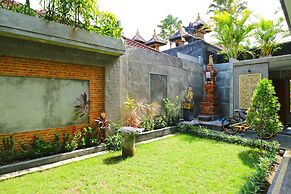 Gempita House Legian Bali