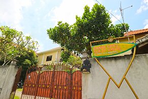Damar Emas Guesthouse