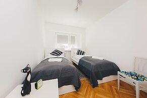 ShortStayPoland Aleja Solidarności - B61