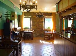 Hotel Rural Huelde