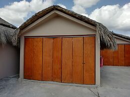 Thai Lagoon Select Motel