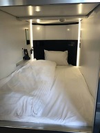 HEARTS Capsule Hotel & Spa HAKATA