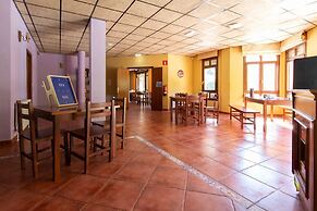 Albergue Los Avellanos - Hostel
