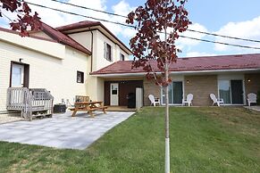 Listowel Country Inn