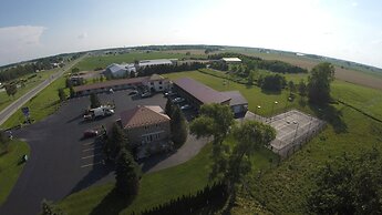 Listowel Country Inn