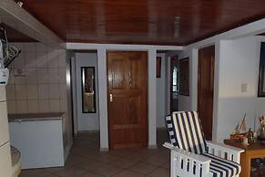 C-Mew Guesthouse