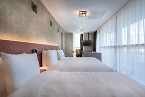 Hotel New Kit