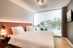 Hotel New Kit